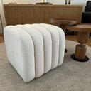Ver imagem 1 de Puff para Sala de Estar Tube Boucle Branco Natural