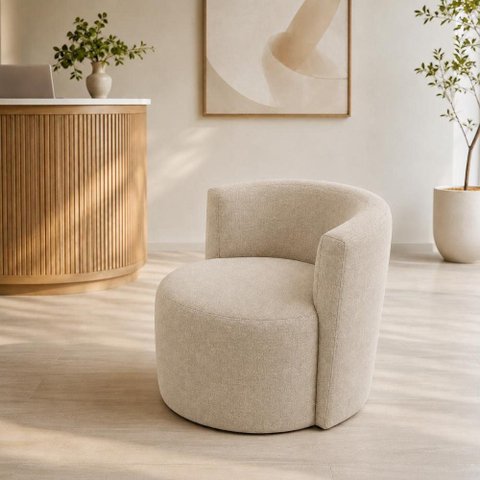 Poltrona Estofada 74cm x 68cm x 70cm Redonda Confortável para Sala ou Recepção Formato Orgânico