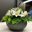 Ver imagem 1 de Arranjo Grande Centro Mesa Lírio Branco Artificial Vaso Verde Musgo Decore Fácil Shop