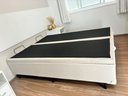 Ver imagem 7 de Base Box Bau King Size Linho Bege Blindada 1,93 X 2,03