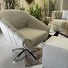Kit Duas Poltrona Giovana Base Giratória Cromado em Sued Premium:bege - 3