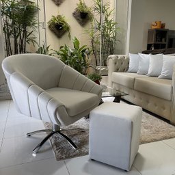 Kit Duas Poltrona Giovana Base Giratória Cromado em Sued Premium:bege - 2