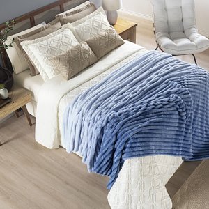 Coordenado Cobre Leito e Cobertor Fluflu Queen Ultrasoft Alto Relevo Dupla Face - Lilás