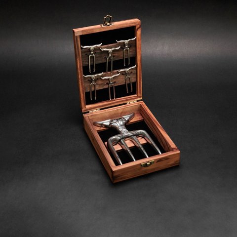 Kit Petisco Grife Sg 7 Peças com Garfo Bad Bull