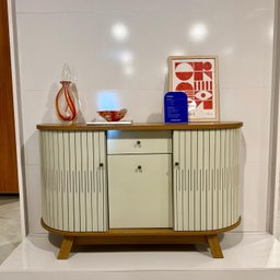 Buffet para Sala de Estar Monza Traz Sofisticação e Funcionalidade À Sala de Estar - 12