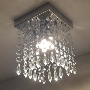 Lustre Em Cristais Acrílicos Alto Brilho Soquete Normal E27