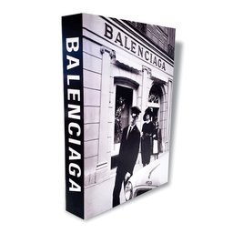 Caixa Livro Decorativa Porta Objetos Balenciaga - 1