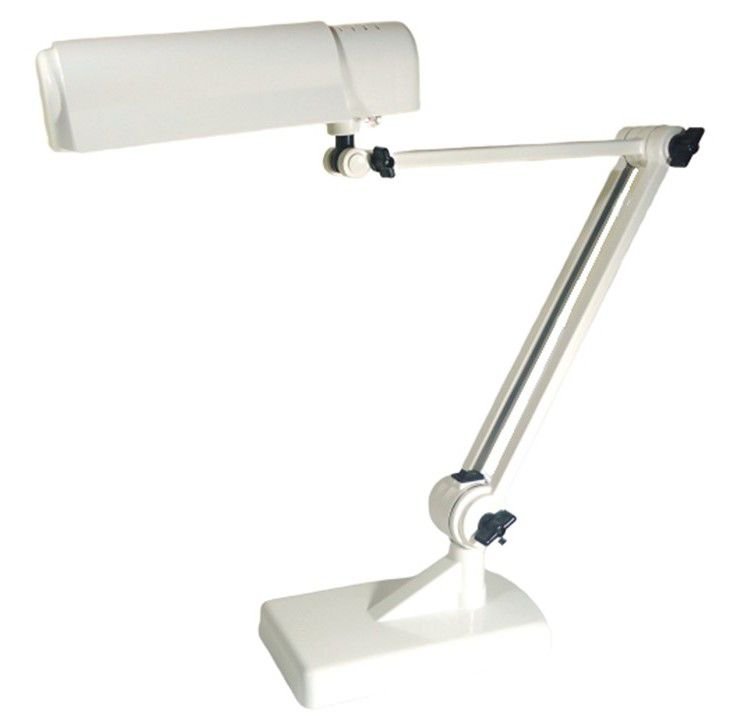 Luminária de Mesa Articulável Ilutec para Lâmpada Compacta Ref. 251 - Branco