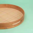Ver imagem 7 de Bandeja Redonda de Bambu 35cm com Alça Palha Xadrez Multiuso - Oikos