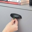 Ver imagem 2 de Puxador 2773 Quebec Concha Preto Fosco para Móveis Armários Gavetas Torralba