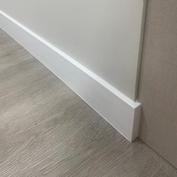 Rodapé de Poliestireno Slim 10cm x 10mm Liso 2,4 Metro Linear - 2