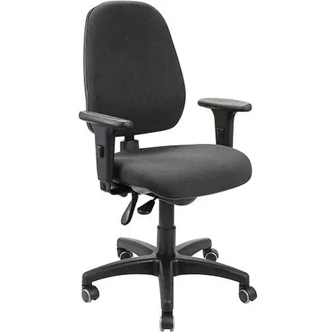 Cadeira Giratória Presidente Multiregulável