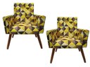 Ver imagem 1 de Kit 2 Poltronas Decorativa Nina Suede Triângulo Amarelo Pés Madeira Ms Decor