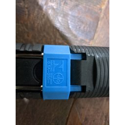 Raquete Elétrica Mata Mosquito Insetos - Recarregável - BiVolt 110 - 220 - 5