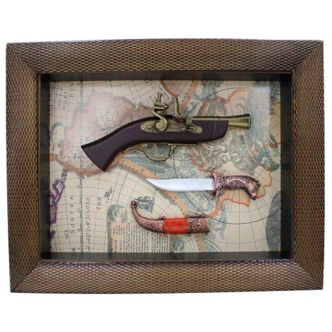Quadro Decorativo com Arma e Faca Antiga Mapa Vintage