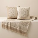 Ver imagem 2 de Kit Manta e Almofadas Decorativas para Sofá Many Bege - Nexta Casa