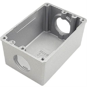 Caixa para Piso 4x2 Fechada e Baixa - 56120010 - Tramontina Caixa P/piso 4x2 Baixo Fechado 56120/010