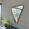 Espelho Triangular 78x62cm com Suporte para Decorar Sala, Quarto, Banheiro, Camarim - 4