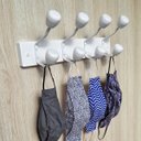 Ver imagem 2 de Cabide de madeira para parede ou porta 4 ganchos branco.