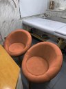 Ver imagem 4 de Poltrona Sala Decorativa Moderna Estofada para Recepção Resistente Tecido Veludo Pés de Madeira