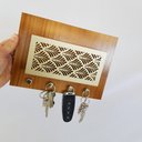 Ver imagem 3 de Porta Chaves Madeira 4 Pinos 25cm x 18cm