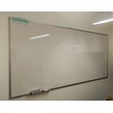 Ver imagem 3 de Quadro Branco Liso Reto 550x120cm - Lousa Profissional - Moldura de Alumínio