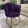 Poltrona Pétala em Sued Premium Roxo Sua Casa Decorações Pés Madeira Claro - 4