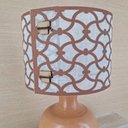 Ver imagem 3 de Abajur Base Cerâmica Rústica e Cúpula Linho Bege e Arabescos Marrom