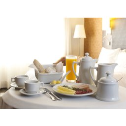 Jogo 12 Xícaras de Café com Pires de Porcelana 65ml Classe Única Iguaçu Germer Branco - 5