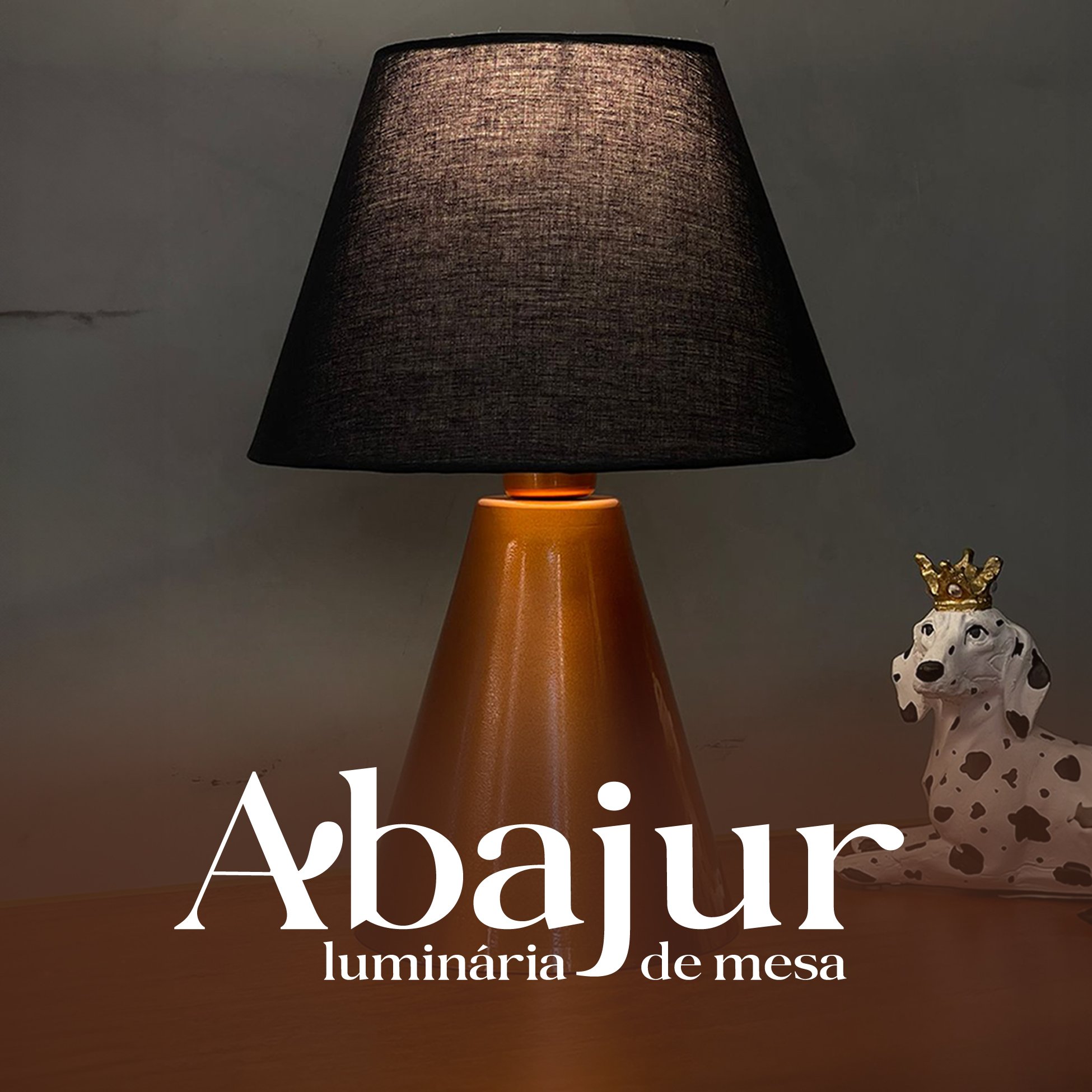 Abajur Luminária Cone de Cobre de Mesa com Cúpula Preto - Bivolt e ...