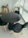 Ver imagem 2 de Mesa de Jantar Cone 1m Tampo Redondo com Vidro Laqueado Preto