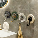 Ver imagem 5 de Kit 4 Gancho Organizador Parede Multicolorido Transparente Decoração Moderna