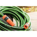 Ver imagem 2 de Mangueira Flex para Jardim Tramontina Verde com Faixa Preta em PVC 4 Camadas 15 m com Engate Rosquea