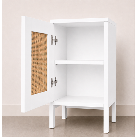Mesa de Cabeceira Madeira 100% MDF, Cor Branco, 1 Porta, Detalhe de Palhinha