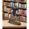 Dupla Estatuetas Decorativa em Resina Jogadores de Futebol - 5