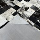 Ver imagem 3 de Tapete de Couro Preto Branco Salino 2,00x2,00 C/B Peça 10x10