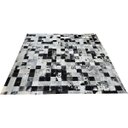 Ver imagem 1 de Tapete de Couro Preto Branco Salino 2,00x2,00 C/B Peça 10x10