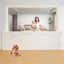 Ver imagem 1 de Momcozy Portão Retrátil Extra Larga 118"w X 41"h Branco Seguro para Crianças e Pets