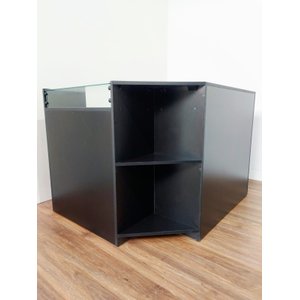 Balcão L Pequeno Preto