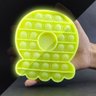 Pop It Brilha no Escuro Fluorescente Polvo Fidget Toy Brinquedo Anti Stress Sensorial - Amarelo - 3