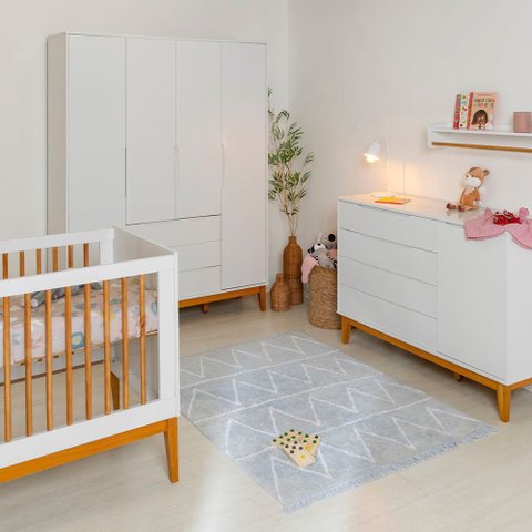 Kit Quarto Infantil com Pés Square Mel - Cômoda Elfe 4 Gavetas e 1 Porta + Guarda-Roupa Elfe + Berço