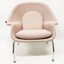 Ver imagem 2 de Poltrona Decorativa Womb Chair com puff linho cor Rosé Pés Cromados
