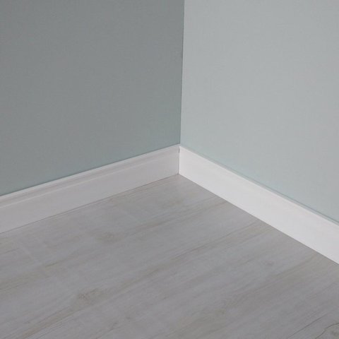 Rodapé Poliestireno Frisado 10cm x 2,40m Casa Grassi Kit 6,75m