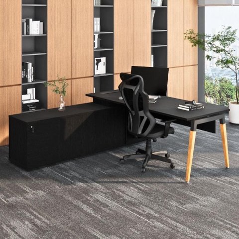 Mesa Diretor Executiva 200 cm X 203 cm Pés Cavalete em Madeira com Caixa de Tomadas e Armário