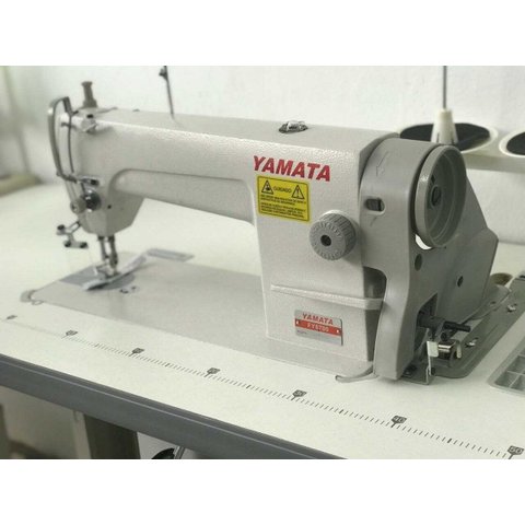 Máquina de Costura Reta Industrial Yamata 4500ppm