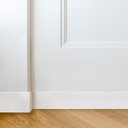 Ver imagem 3 de Kit 12m Linear Rodapé de Poliestireno 7cm x 15mm x 2,40m Liso Nfr Branco Ruffino