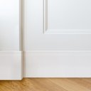 Ver imagem 2 de Kit 36m Linear Rodapé de Poliestireno 15cm x 15mm x 2,40m Frisado Nfr Branco Ruffino