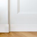 Ver imagem 2 de Kit Rodapé de Poliestireno 20 Barras Frisadas de 10cm X 2,40m Rende 48 Metros Nfr