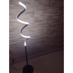 Luminária Chão Moderna Luxo Slim Coluna Metálica + Perfil Espiral Led Integrado - 1,40m - Preto - 7