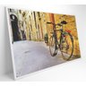 QUADRO BICICLETA CLÁSSICA NA VIELA - 120x80 cm - Vidro Impresso - 2